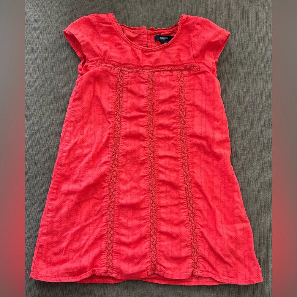 GAP Kids Cotton dress with crochet Lace detail Girls XS